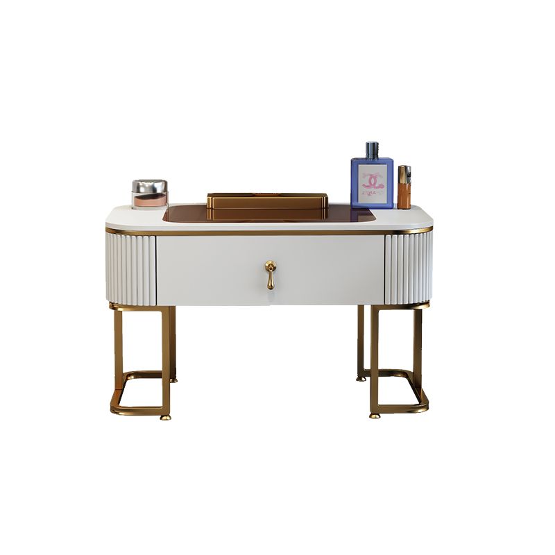 Coiffeur de vanité glamour en verre