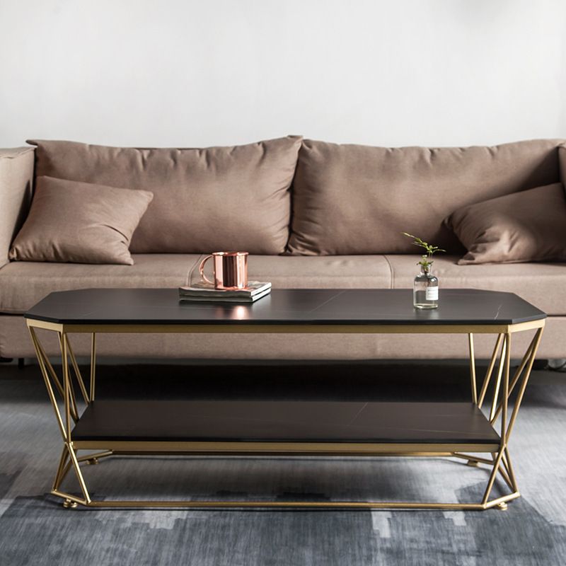 Luxe salontafel met stenen blad, cocktailtafel met metalen frame en plank