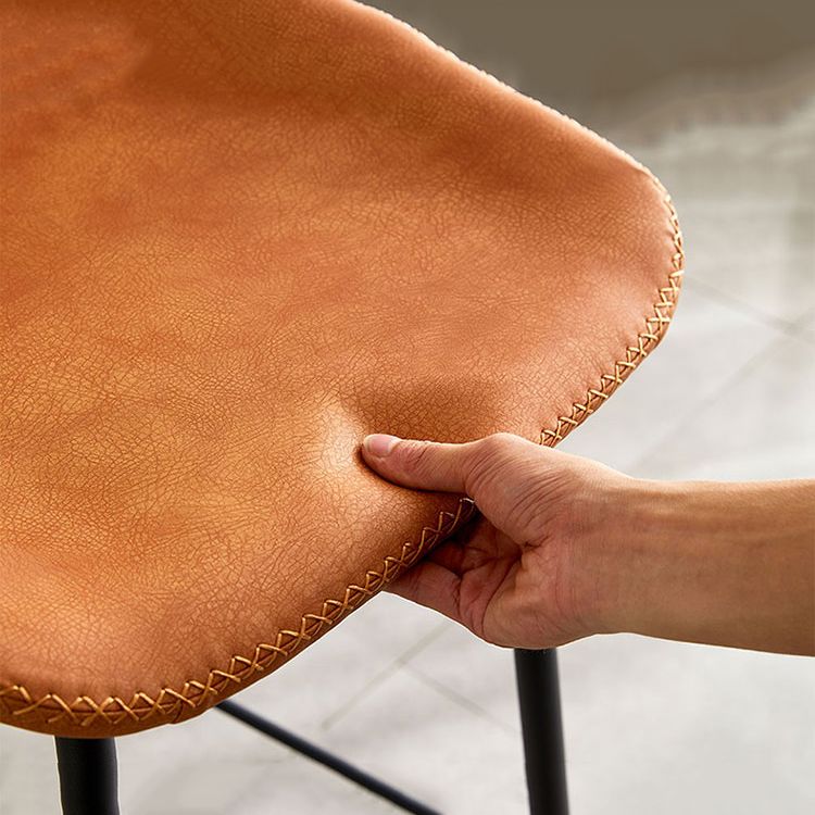 Indoor Modern Leather Bar Stool Low Back Arm-less Counter Stool with Steel Legs Clearhalo 'Bar Furniture' 'Bar Stools' 'bar_stools' 'furn' 'furn_bar_stools' 'furniture_bar_stools' 'Kitchen & Dining Furniture' 'kitchen&dining_furn' 'kitchen' 'kitchen_furn' Furniture' 1200x1200_1b2458df-0975-4b3e-80ce-7bb422bf31c8