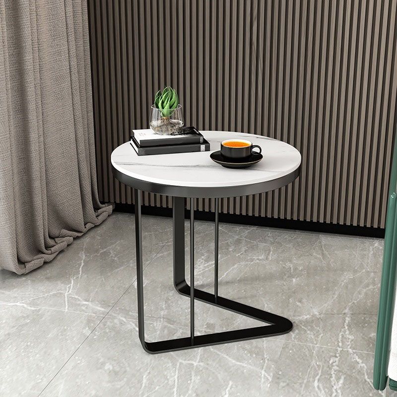 Mesa contemporánea de la tabla de la altura de la tabla del extremo metálico superior