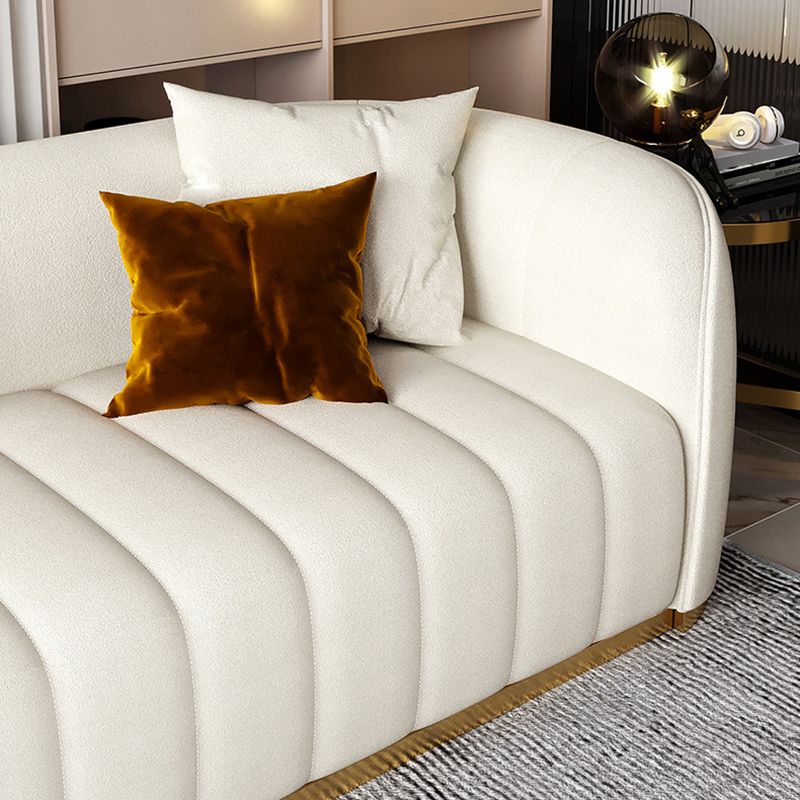 Beige eigentijdse bank met kussens faux lederen smoking tuxedo arm bank