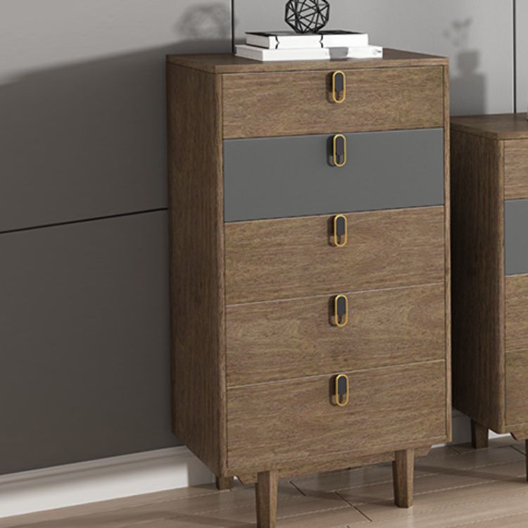 Coffre en bois moderne avec des jambes droites et des tiroirs accent coffre