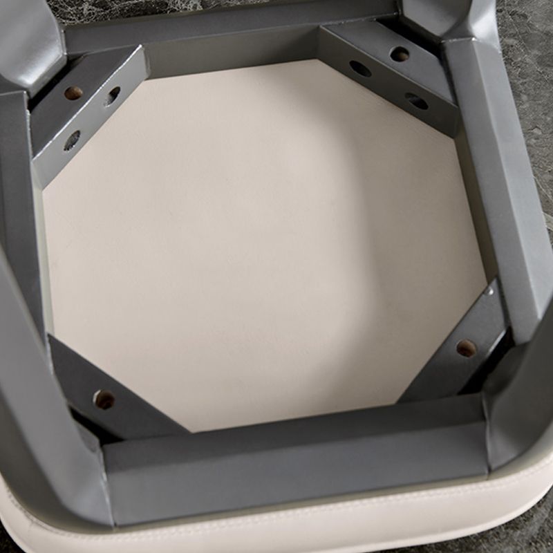 Contemporary Standard Square Leather Standard With Legs for Home Clearhalo 'furn' 'furn_ottomans_poufs' 'Furniture' 'Living Room Furniture' 'Ottomans & Poufs' 'ottomans_poufs' 1200x1200_1b5ecc9f-24fa-42f2-b164-30d78d3bac7f