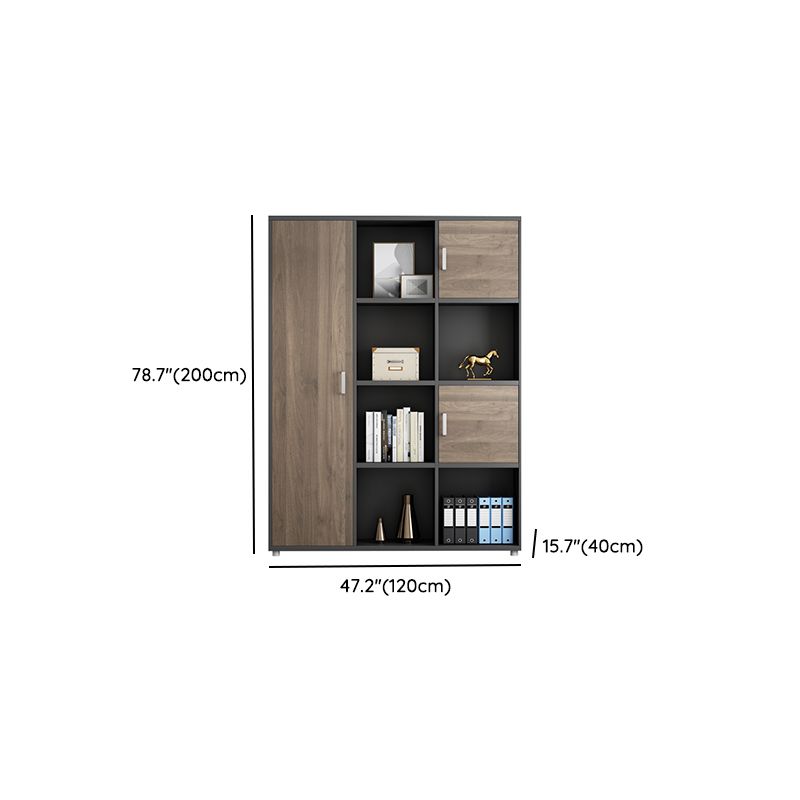 Armoire de classement contemporaine verticale.