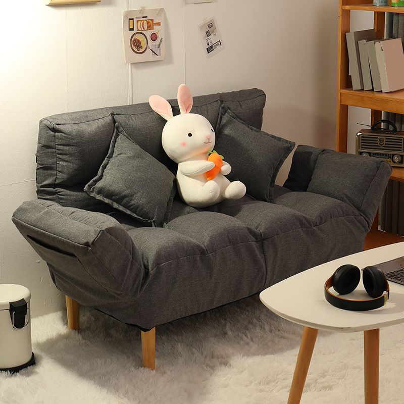 BISCUITO MODERNO DI BISCUITO SCADINARE LINO SEQUASTO DI SOFA STATORARIO