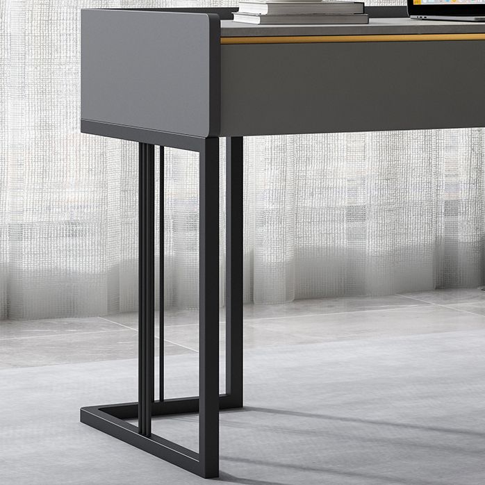 19.68 "W Industrial Rechthoekige Office Desk Antique Finish Computer Desk met metalen benen