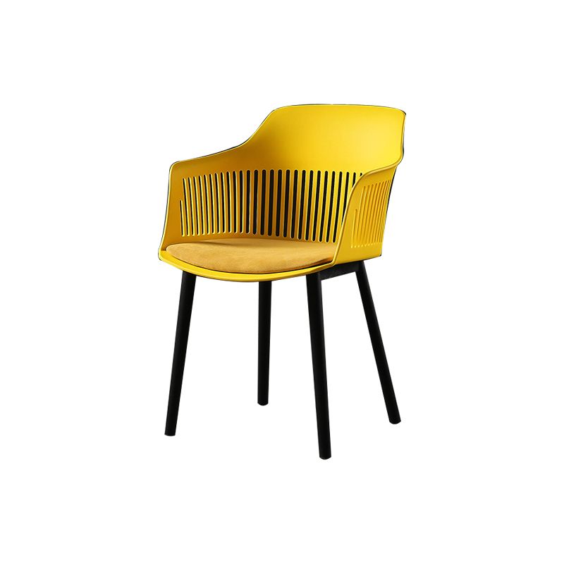 Slat Back Dining Side Chair Industrial Plastic Dining Arm Chair in Black Legs Clearhalo 'Dining Chairs' 'Dining Tables & Seating' 'dining_chair' 'furn' 'furn_dining_chair' 'Furniture' 'Kitchen & Dining Furniture' 1200x1200_1bb3fc53-ee0c-4618-afcf-e4544d79e553