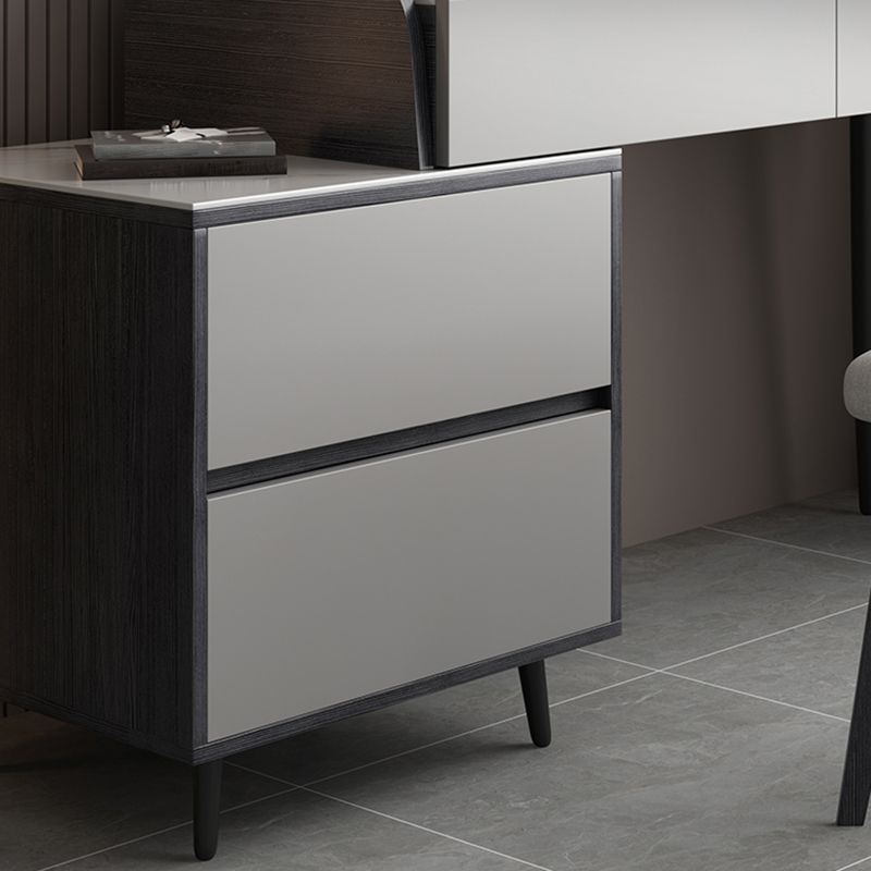 Contemporary Stone Makeup Vanity 4-Drawer Vanity Set with Standing Mirror Clearhalo 'Bedroom Furniture' 'furn' 'furn_makeup_vanities' 'Furniture' 'Makeup Vanities' 'makeup_vanities' 1200x1200_1be2bcba-e8d3-4c02-ac24-c0260dd4a092