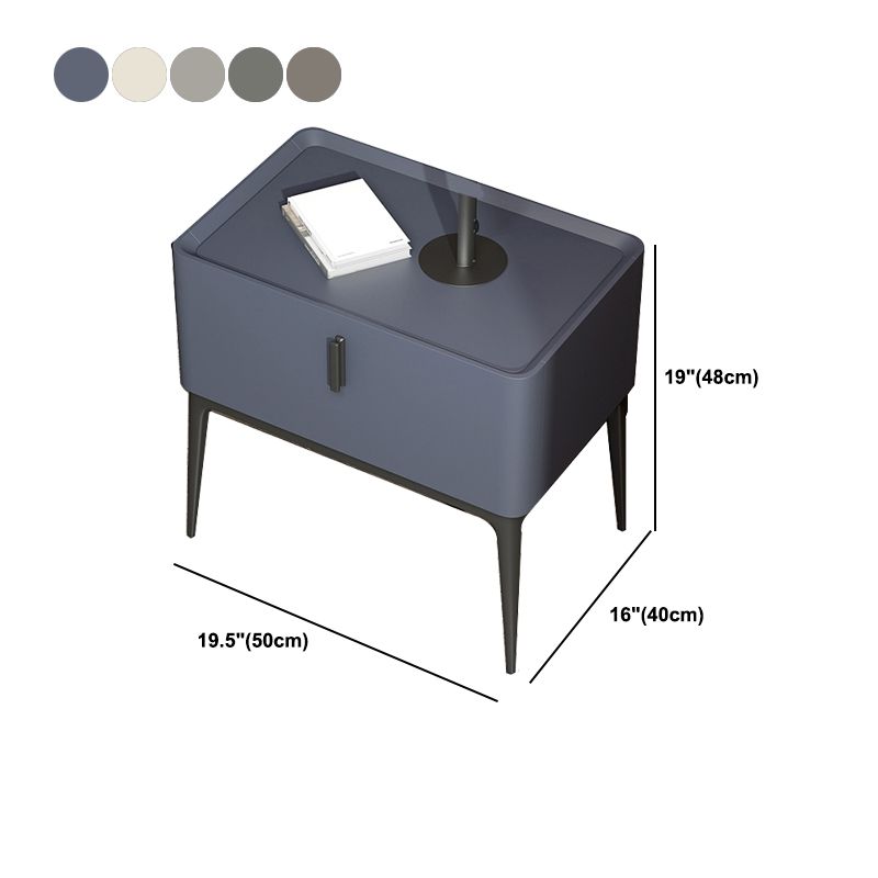 Marmor- und Kunstleder -Nachttisch -Beine gehörten den Nachteil der Nachteile des Nachtbezirks