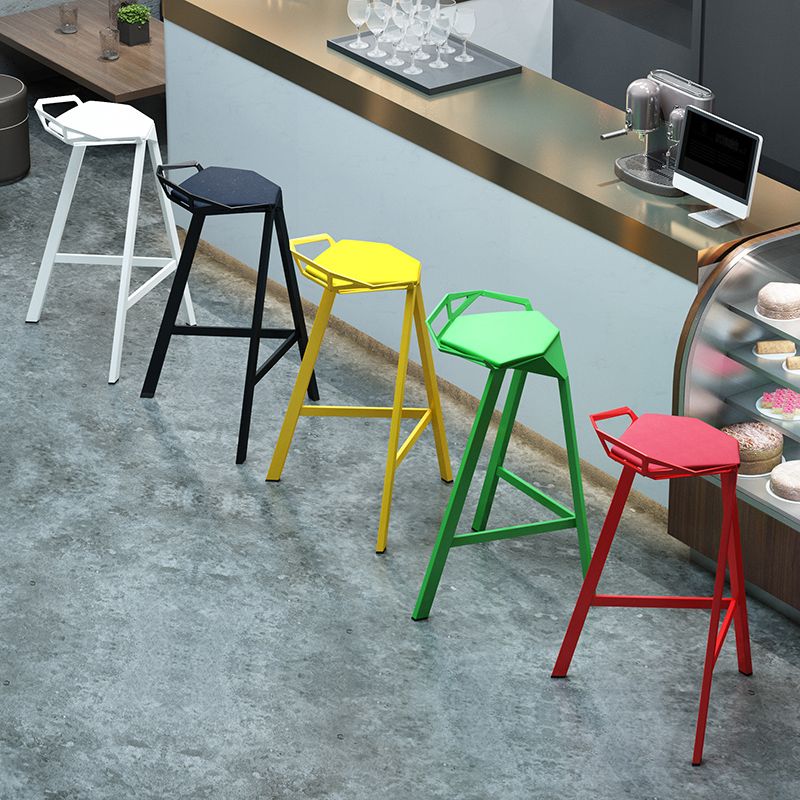Modern Armless Backrest Counter Stool Iron Kitchen Bar Stool with Leather Cushion Clearhalo 'Bar Furniture' 'Bar Stools' 'bar_stools' 'furn' 'furn_bar_stools' 'Furniture' 'furniture_bar_stools' 'Kitchen & Dining Furniture' 1200x1200_1c390871-b40b-4e5a-9b6b-936f6f706d75