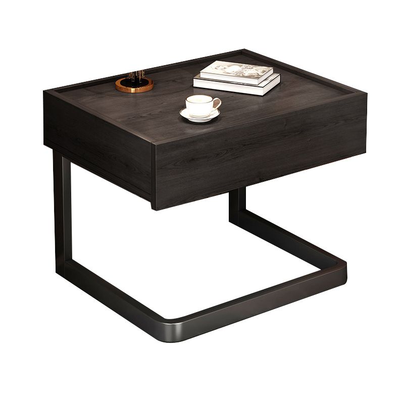 Tiroirs comprenant une table de nuit glamour glamour avec 1 tiroir
