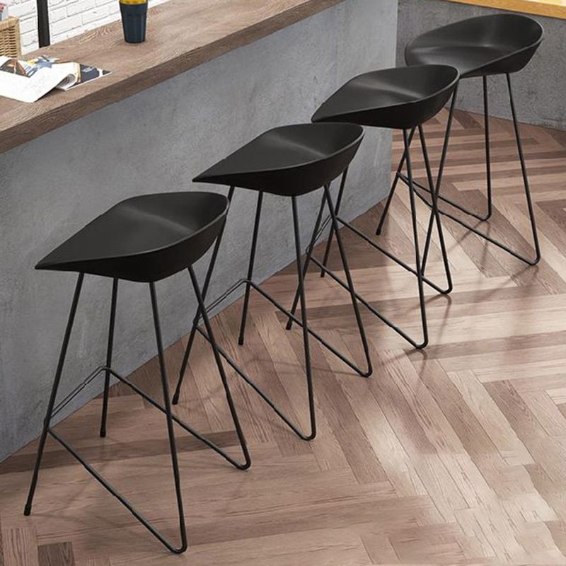 Nordic Armless Backrest Counter Stool Iron Kitchen Bar Stool with Acrylic Seat Clearhalo 'Bar Furniture' 'Bar Stools' 'bar_stools' 'furn' 'furn_bar_stools' 'Furniture' 'furniture_bar_stools' 'Kitchen & Dining Furniture' 1200x1200_1c4a5b52-5dc9-4bbc-9519-d950450af6b9