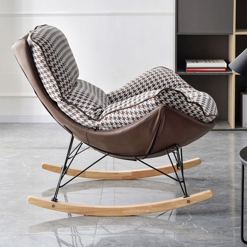 Plante à bascule de style contemporain chaise à bascule intérieure avec ottoman