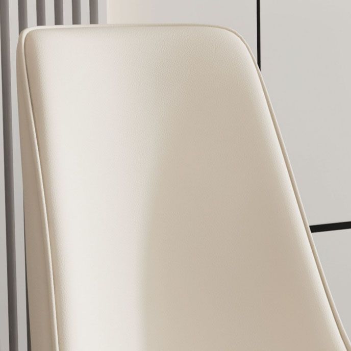 キッチンのマット仕上げのグラムフェイクレザーダイニングチェアパーソンズチェア