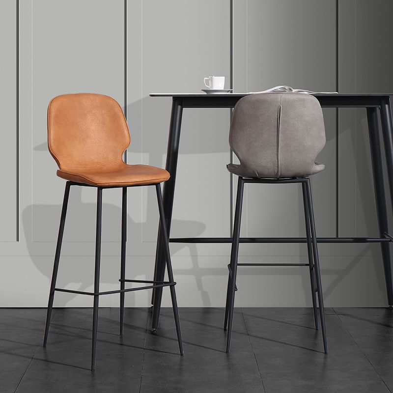Leather Footrest Counter Stool Contemporary Buckets Low Back Bar Stool with Cushion Clearhalo 'Bar Furniture' 'Bar Stools' 'bar_stools' 'furn' 'furn_bar_stools' 'furniture_bar_stools' 'Kitchen & Dining Furniture' 'kitchen&dining_furn' 'kitchen' 'kitchen_furn' Furniture' 1200x1200_1cb887de-6729-4ce6-8420-4516aee169c2