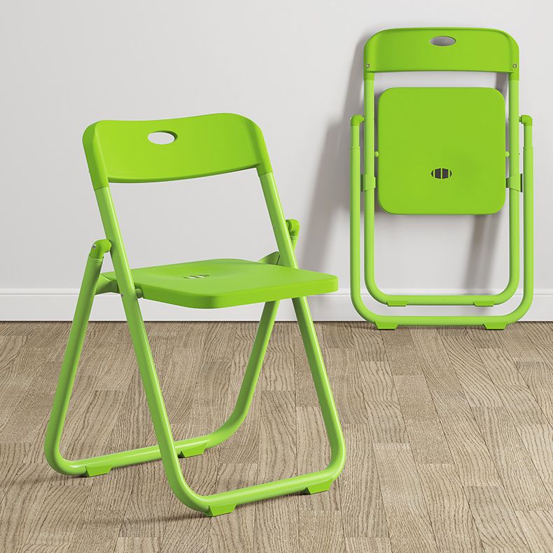 Contemporary Plastic Dining Chair Open Back Chair with 4 Legs for Home Use Clearhalo ' kitchen&dining_furn' 'Dining Chairs' 'Dining Tables & Seating' 'dining_chair' 'furn' 'furn_dining_chair' 'Furniture' 'furniture_dining_chair' 'Kitchen & Dining Furniture' 'kitchen' 1200x1200_1ceb6741-8191-4b44-9c17-3c31df31127e