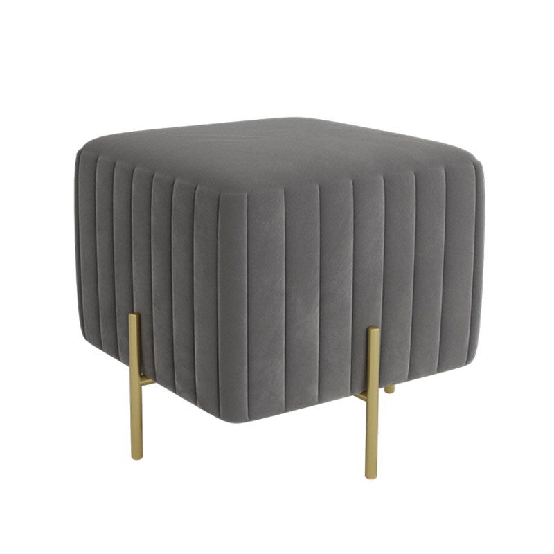 Pouf contemporaneo pouf velluto in velluto imbottito poufquare di colori solidi con gambe metalliche