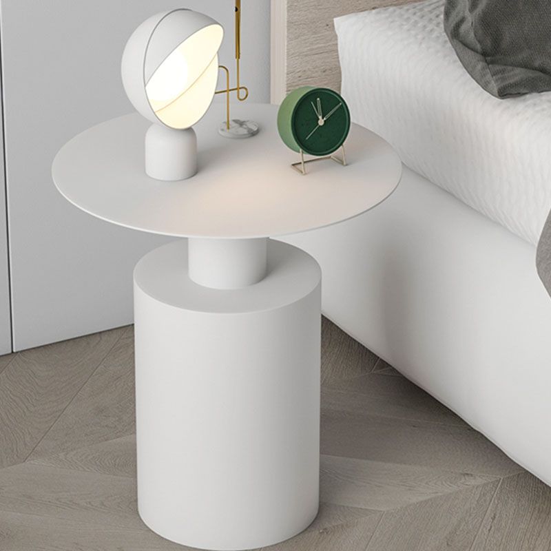 Metal Nightstand Contemporary Lower Shelf Accent Table Nightstand 19.7" Tall Clearhalo 'Bedroom Furniture' 'furn' 'furn_night_stand' 'Furniture' 'night_stand' 'Nightstands' 1200x1200_1cf9fbae-ca3b-4c58-8aad-8f56a2ad51c9