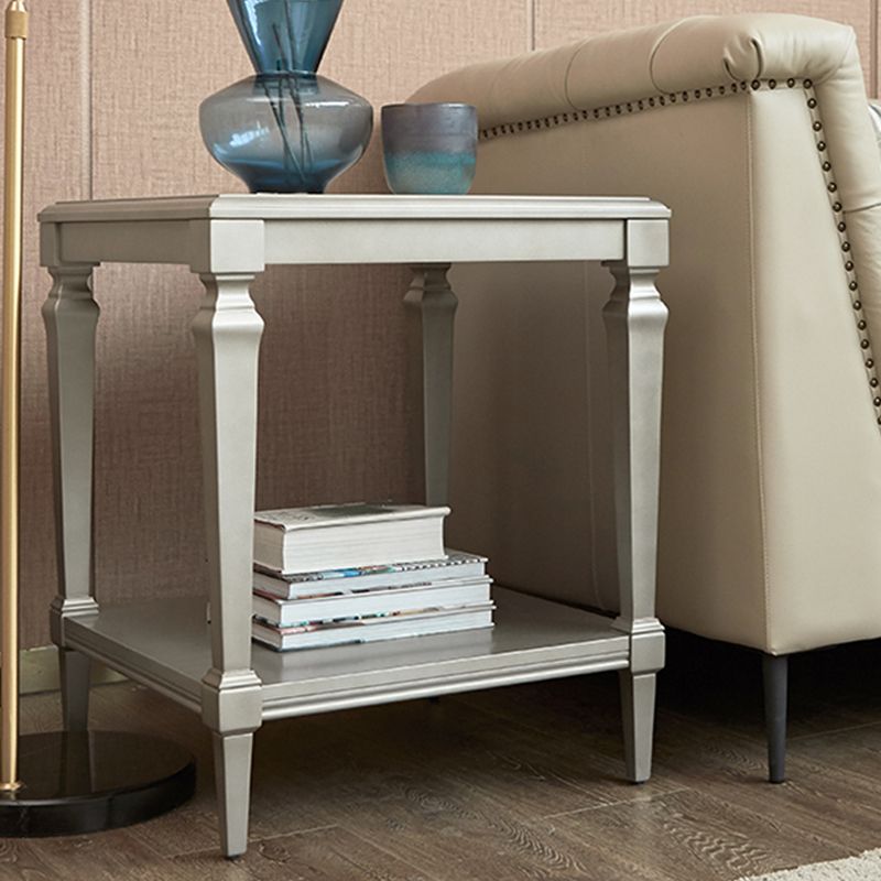 25,6 "" Table à bois carré de table latérale supérieure Sliver 4 jambes Table de bout avec étagère