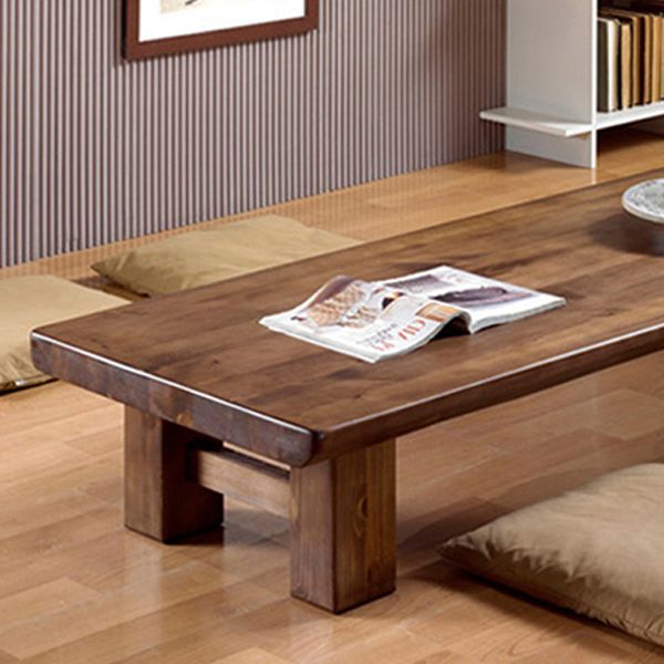 Zeitgenössischer Couchtisch aus Massivholz mit 4 Beinen, Kaffee- und Cocktailtisch