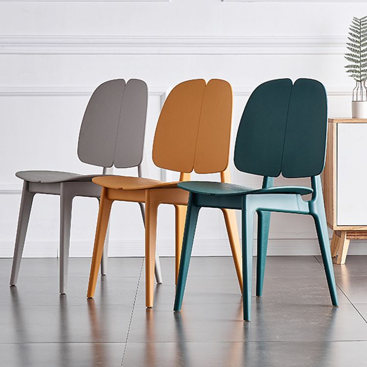 Contemporary Dining and Accent Chairs Indoor-Outdoor Plastic Open Back Side Chair Clearhalo ' kitchen&dining_furn' 'Dining Chairs' 'Dining Tables & Seating' 'dining_chair' 'furn' 'furn_dining_chair' 'Furniture' 'furniture_dining_chair' 'Kitchen & Dining Furniture' 'kitchen' 1200x1200_1de7dc29-85de-42db-8587-13c5ef77ec19