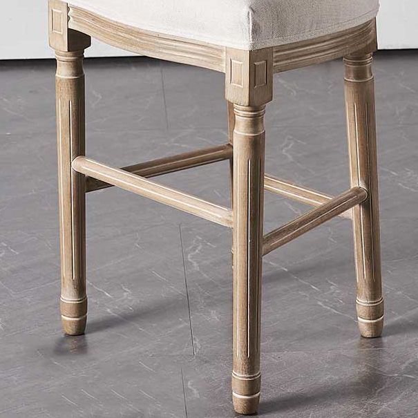 Volledige rug gestoffeerde armloze barkruk met massief houtbasis