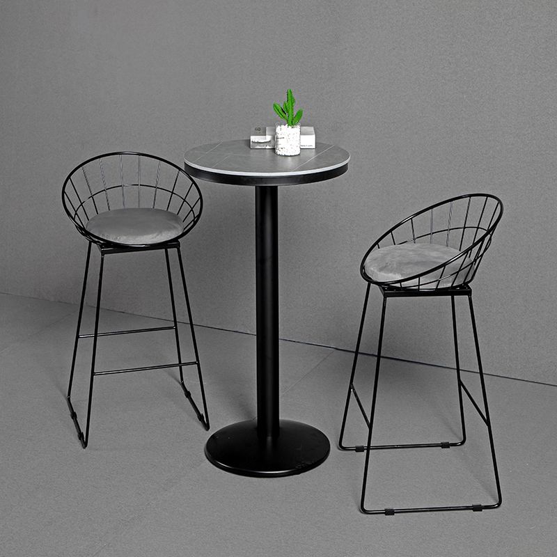 Sgabello da barra in tessuto glam sgabello senza braccio con base di metallo