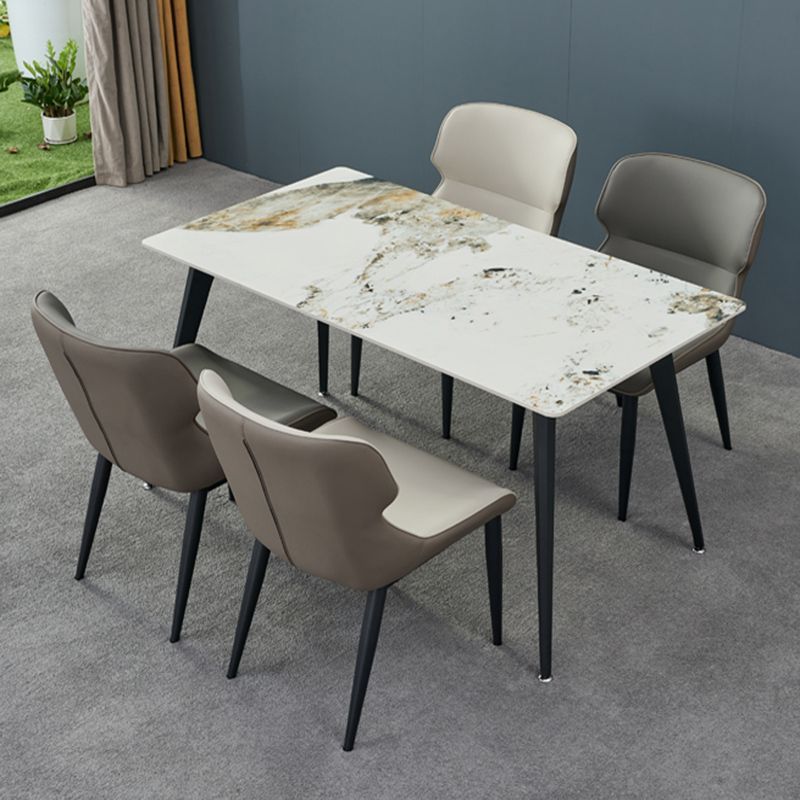 Chaise de finale finale mate avec jambes noires chaise latéral contemporaine pour salle à manger