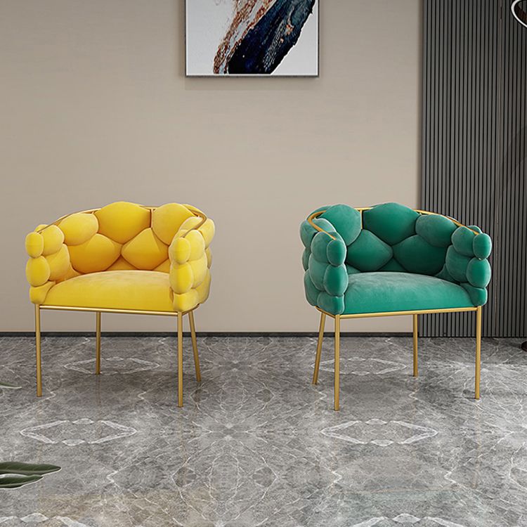 Scandinavische stijl armloze stoel stoere rug gestoffeerde eetkamerstoelen