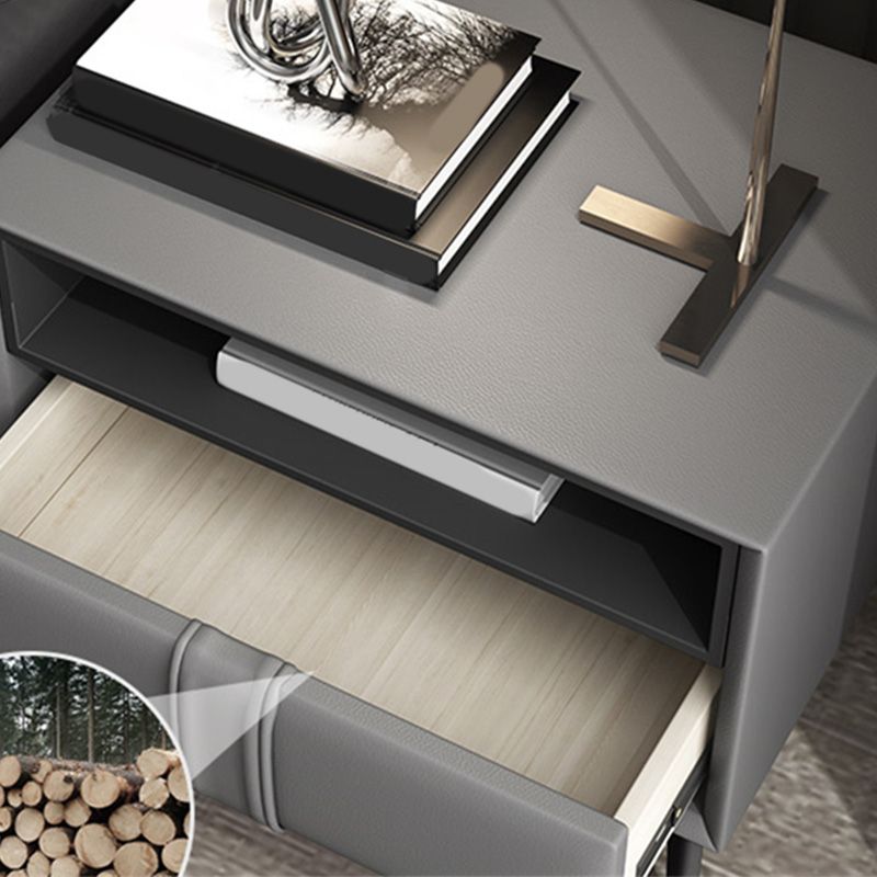 Contemporary Faux Leather Nightstand 18.5" Tall 1 - Drawer Nightstand Clearhalo 'Bedroom Furniture' 'furn' 'furn_night_stand' 'Furniture' 'night_stand' 'Nightstands' 1200x1200_1e64439d-7005-4e18-8f2b-89799fc5c423