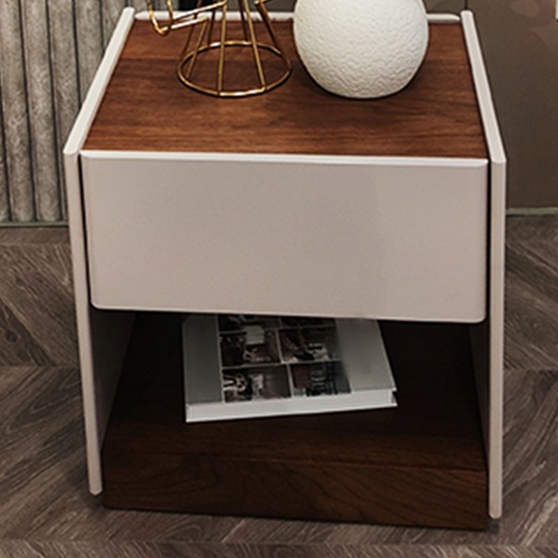 Comodino moderno da 1 trampolino in legno massiccio da 20 "comodini