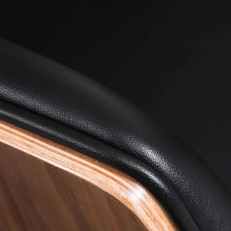 Sedia da scrivania imbottita contemporanea.