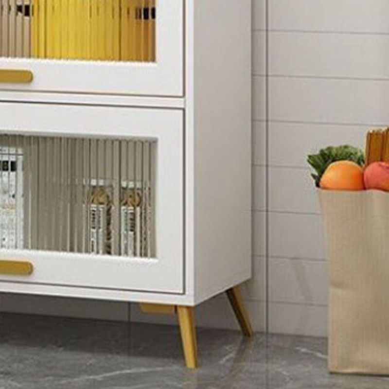 Sideboard in legno in legno ingegnerizzato in stile glam con porta di vetro