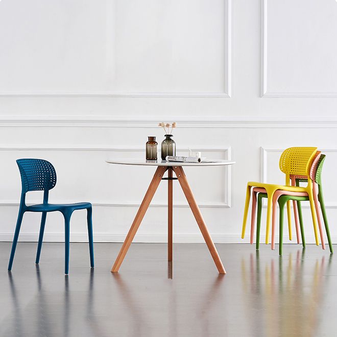 Plastic Contemporary RestaurantSide Chair Colorful Stacking Dining Chair Clearhalo ' kitchen&dining_furn' 'Dining Chairs' 'Dining Tables & Seating' 'dining_chair' 'furn' 'furn_dining_chair' 'Furniture' 'furniture_dining_chair' 'Kitchen & Dining Furniture' 'kitchen' 1200x1200_1f18e5de-873f-4973-a312-7b16b63aa90e