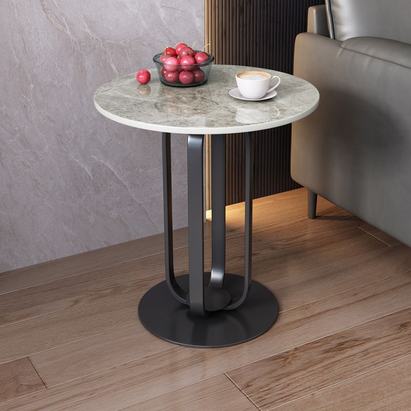 21.65-inch Tall Round Side Glam Metal Frame Stone Top Sofa Side End Table Clearhalo 'Coffee & Accent Tables' 'End & Side Tables' 'end_side_tables' 'furn' 'furn_end_side_tables' 'Furniture' 'Living Room Furniture' 1200x1200_1f3d29b7-c6a6-4ba9-aee7-d5995efe643d