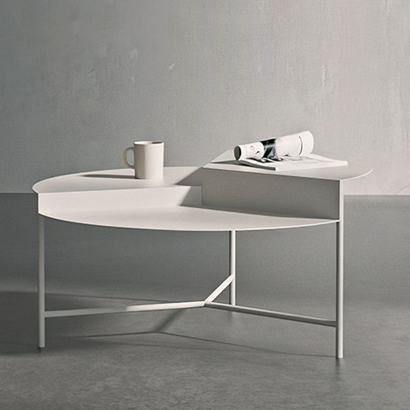 Iron Cocktail Table with 3 Metal Legs and Round Top,Mid-Century Modern Clearhalo 'Coffee & Accent Tables' 'Coffee Tables' 'coffee_tables' 'furn' 'furn_coffee_tables' 'Furniture' 'Living Room Furniture' 1200x1200_1f47fe54-7502-4dc5-8eee-3d832909fb7c