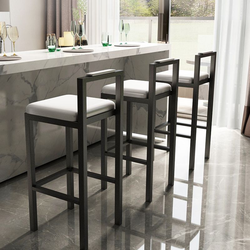 Black Iron Low Back Barstool Industrial Restaurant Tall Stool with Square Seat Clearhalo 'Bar Furniture' 'Bar Stools' 'bar_stools' 'furn' 'furn_bar_stools' 'furniture_bar_stools' 'Kitchen & Dining Furniture' 'kitchen&dining_furn' 'kitchen' 'kitchen_furn' Furniture' 1200x1200_1f5ccf83-21d3-4453-b2eb-18511a7e1307