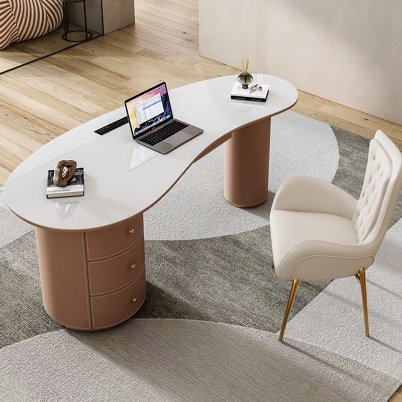 Descripción de la oficina de piedra de estilo contemporáneo Descripción de tareas de forma irregular con 2 piernas