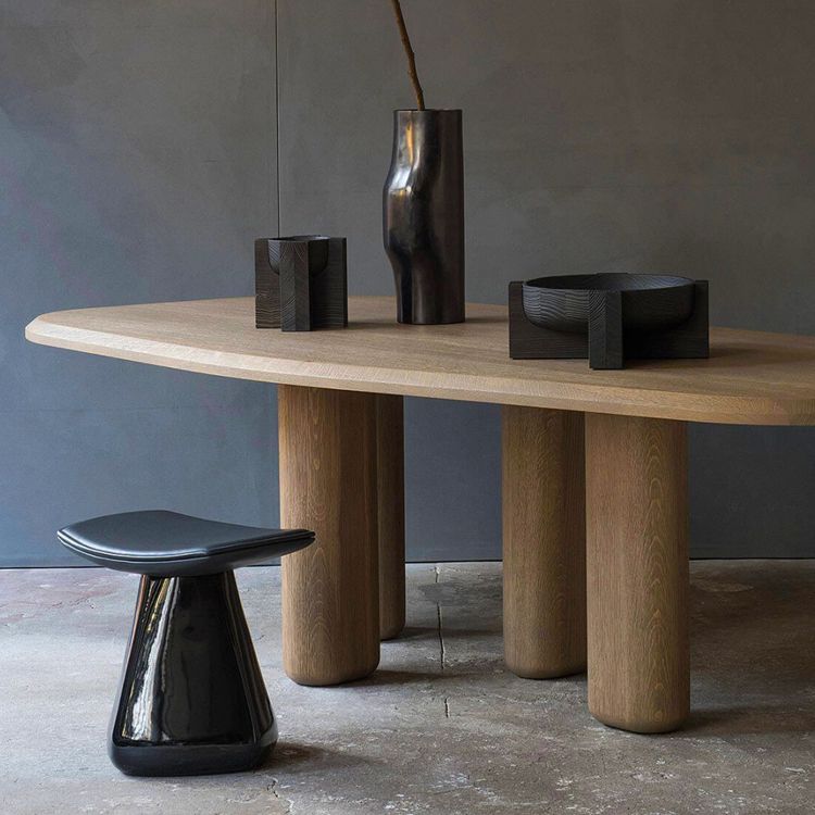 Oak Solid Wood Dining Table Tripod Base Dining Table for Dining Room Clearhalo 'Dining Tables & Seating' 'Dining Tables' 'dining_table' 'furn' 'furn_dining_table' 'Furniture' 'Kitchen & Dining Furniture' 1200x1200_1fb0c1e8-42c8-44ad-ab22-45571fbbc617