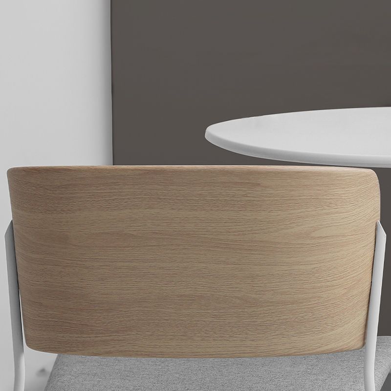 Apri posti da pranzo imbottito contemporaneo e sedie di accento per la casa