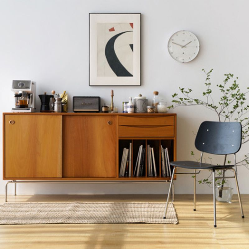 Sideboard a buffet a buffet in stile contemporaneo con armadi e cassetti