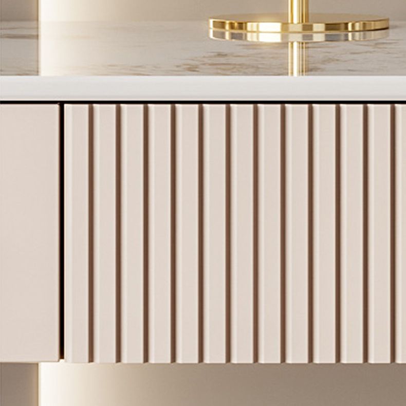 Luxuriöser Metallwaschtisch mit gepolstertem Hocker in Beige Eitelkeit