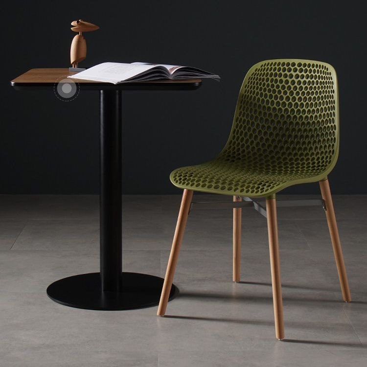 Scandinavian Style Plastic Dining Armless Chair Solid Back Chair with Wooden Legs Clearhalo ' kitchen&dining_furn' 'Dining Chairs' 'Dining Tables & Seating' 'dining_chair' 'furn' 'furn_dining_chair' 'Furniture' 'furniture_dining_chair' 'Kitchen & Dining Furniture' 'kitchen' 1200x1200_204bd899-02c7-4481-906c-4cd91e4c4162