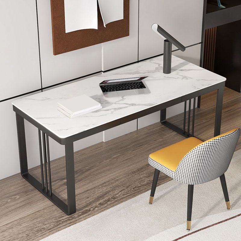 Bureau d'écriture en pierre industrielle bureau en métal rectangulaire pour le bureau