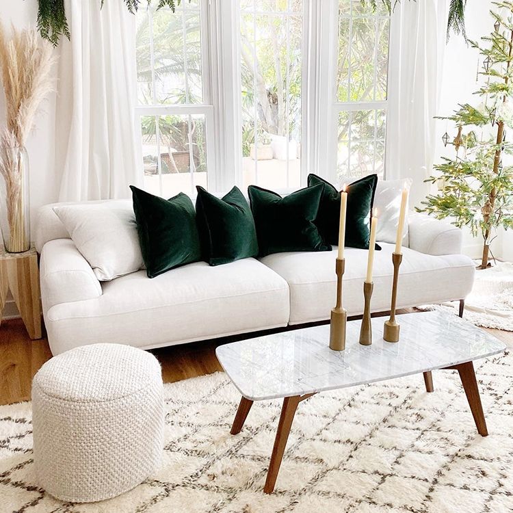 リビングルームコンテンポラリーホワイト標準的な埋め込み式腕の固定ソファ