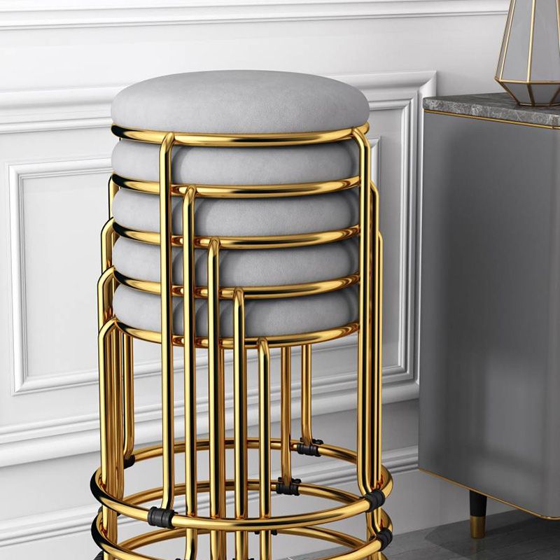 Velvet Scratch Resistant Ottoman Pure Color Round Glam Standard Round Ottoman Clearhalo 'furn' 'furn_ottomans_poufs' 'Furniture' 'Living Room Furniture' 'Ottomans & Poufs' 'ottomans_poufs' 1200x1200_2101e53b-b666-4446-bdea-62c898d12800