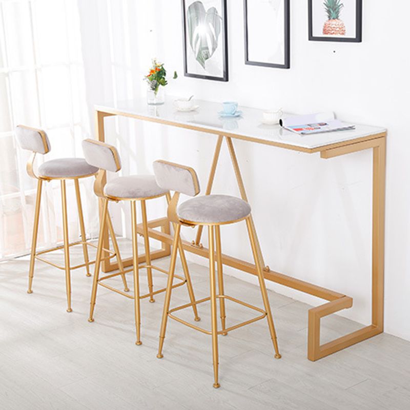 グラムバーの高さテーブルフェイク大理石のトップビストロバーテーブルとゴールドベース