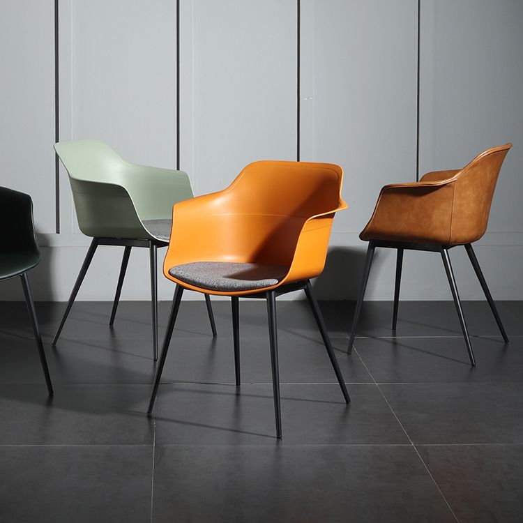 Contemporary Style Dining Chair Arm Metal Side Parsons Chairs for Kitchen Clearhalo ' kitchen&dining_furn' 'Dining Chairs' 'Dining Tables & Seating' 'dining_chair' 'Furniture' 'furniture_dining_chair' 'Kitchen & Dining Furniture' 'kitchen' 1200x1200_215e72ac-14dd-4f2d-9944-271246c7d482