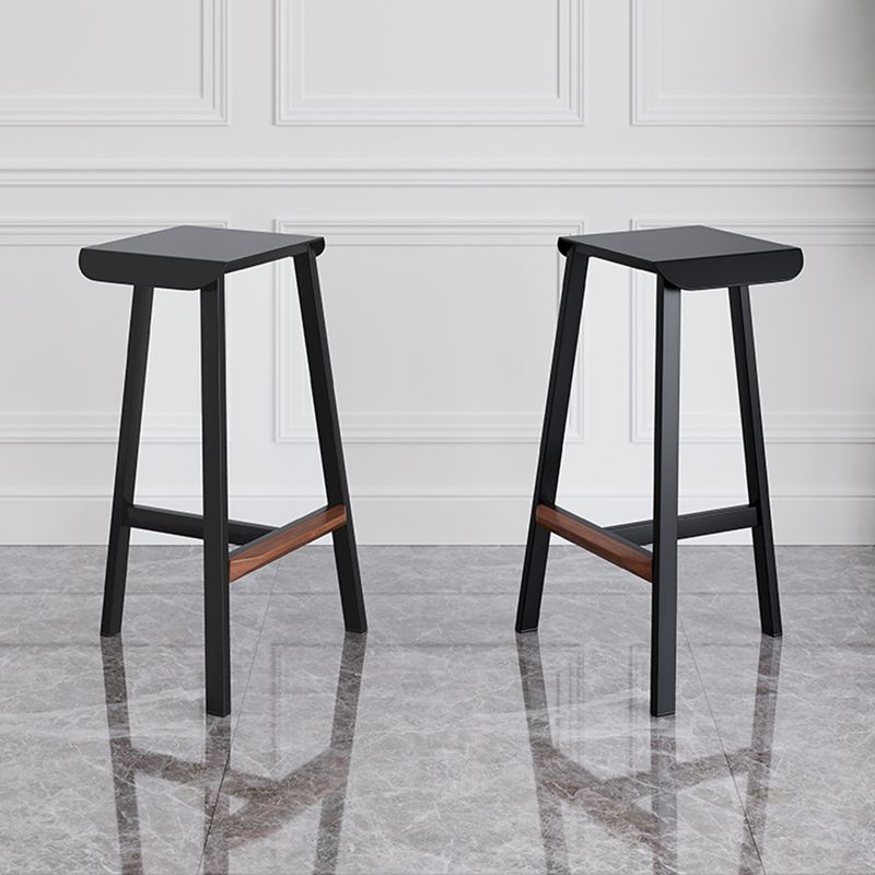 Industrial Metal Backless Simple Barstool 26" H Indoor Tall Stool with Square Seat Clearhalo 'Bar Furniture' 'Bar Stools' 'bar_stools' 'furn' 'furn_bar_stools' 'furniture_bar_stools' 'Kitchen & Dining Furniture' 'kitchen&dining_furn' 'kitchen' 'kitchen_furn' Furniture' 1200x1200_21611f22-4422-422e-8ffa-fb9d1380e0e0