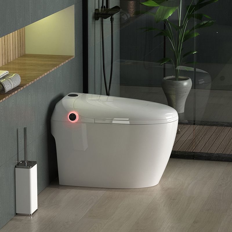 Contemporary Elongated Toilet Bowl White One Piece Toilet with Glazed Surface Clearhalo 'Bathroom Remodel & Bathroom Fixtures' 'Home Improvement' 'home_improvement' 'home_improvement_toilets' 'Toilets & Bidets' 'Toilets' 1200x1200_216f96b4-52df-4d9b-8836-0ad070bb4fc4